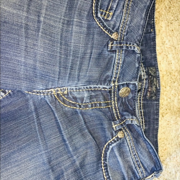 Silver women’s cropped Capri jeans - Picture 7 of 7